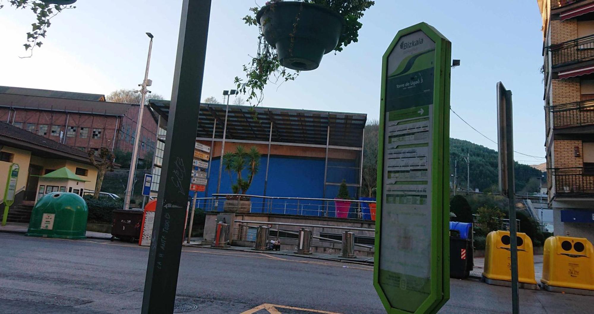 Ugao-Miraballes Piso Rio Nervion 15 Minutos Bilbao 아파트 외부 사진